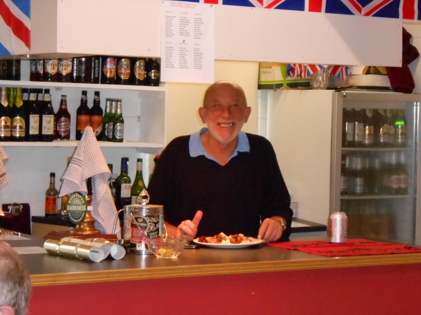 Xmas Dinner: Barman Steve Lewendon