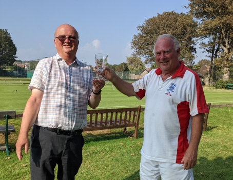 Challenge & Gilbey:  Phil Cordingley