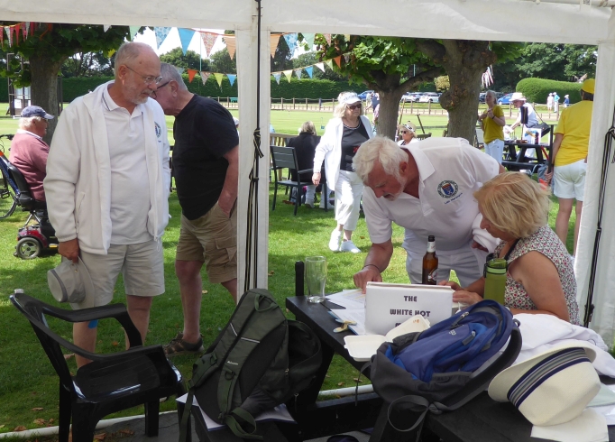 GC Carnival Day 4th August: White Hot Mallets