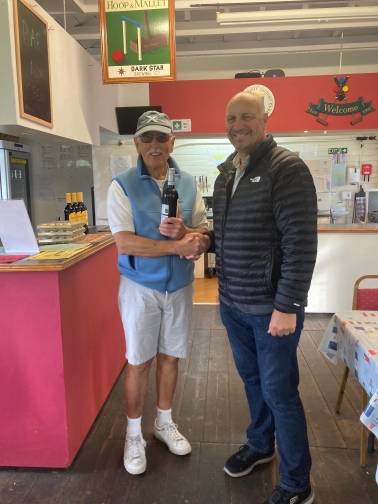 GC singles 24th September: Division winner David with Manager David