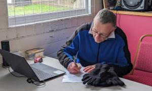 GC singles 4th March: Manager Vincent