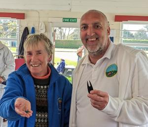 Short Croquet 24th April: Div A winners Frances and Martin
