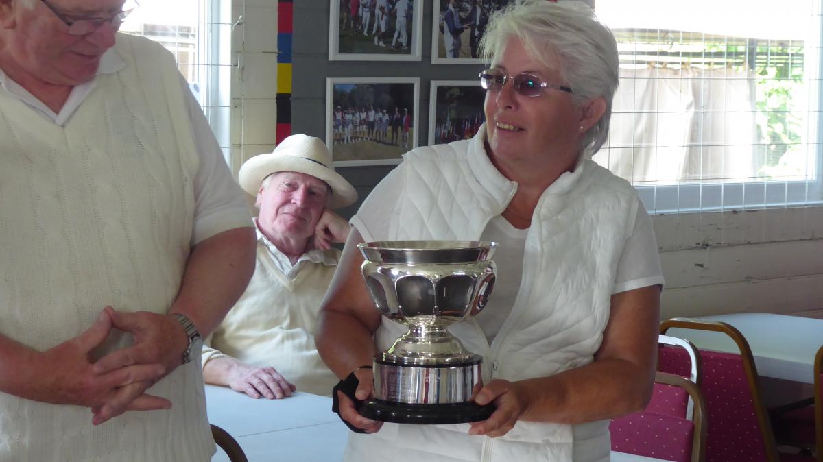 Southern Challenge Div 1 1st July: winning team from Sussex County CC