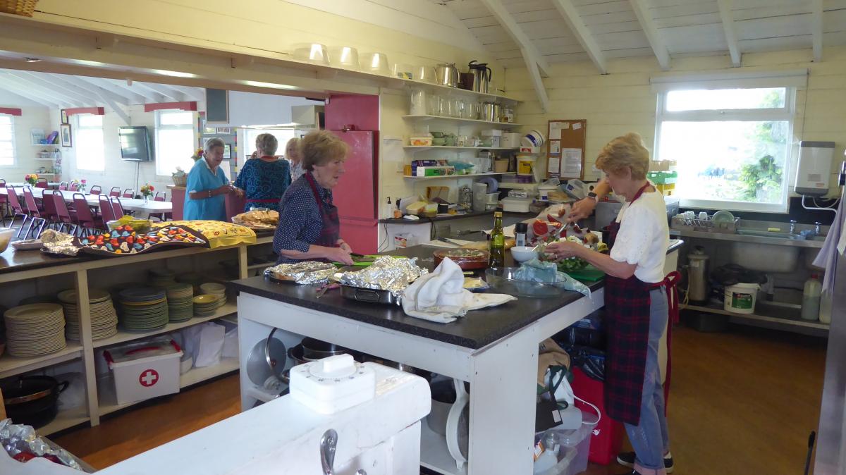 WCF Womens GC Championship 14 August: canteen with Rachel and Chrissy