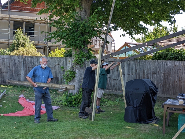 Building shelter for BBQ, 2022