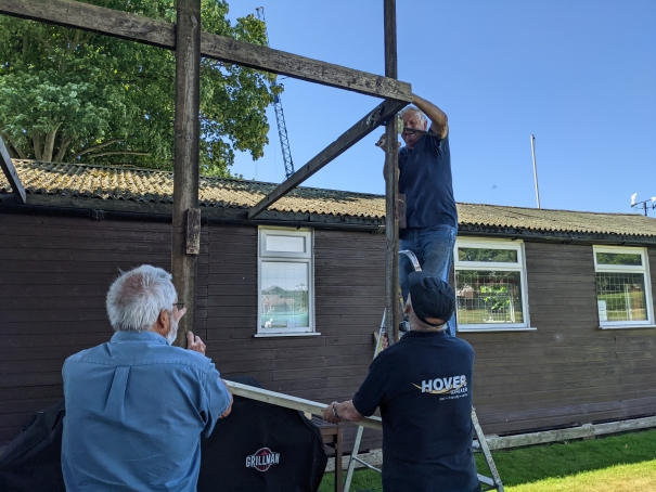 Building shelter for BBQ, 2022